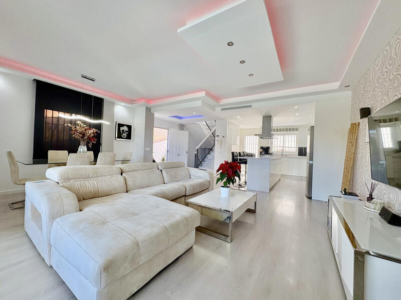 6 bedroom Cave House for sale