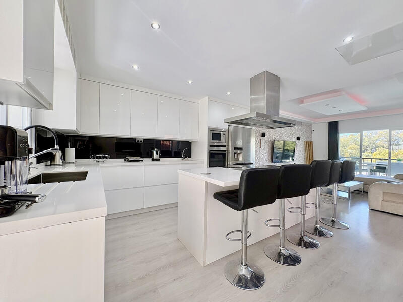 6 bedroom Cave House for sale