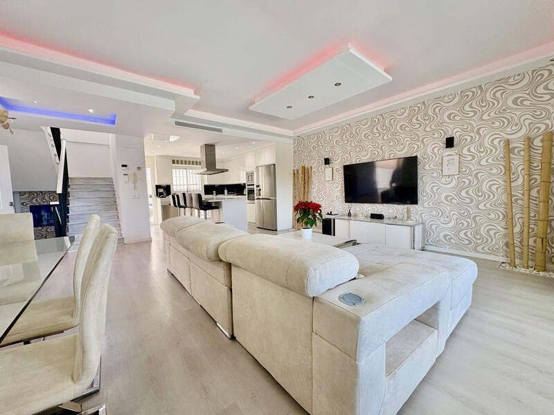 6 bedroom Cave House for sale