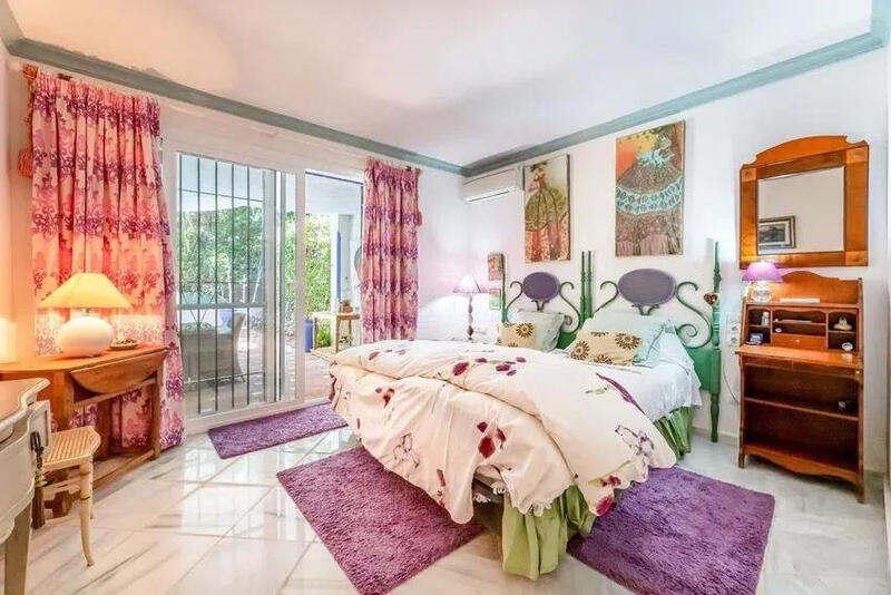 4 bedroom Cave House for sale