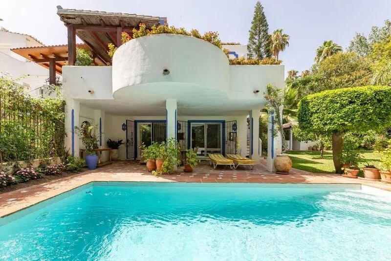 4 bedroom Cave House for sale