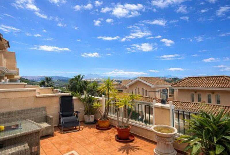 5 bedroom Townhouse for sale 5 bedroom Townhouse for sale