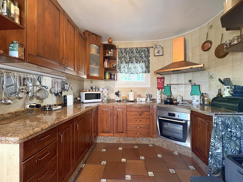 5 Cuarto Casa Cueva en venta