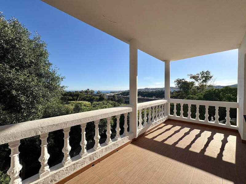 5 Cuarto Casa Cueva en venta