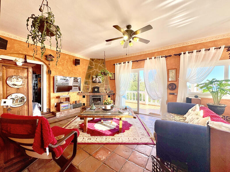 5 Cuarto Casa Cueva en venta