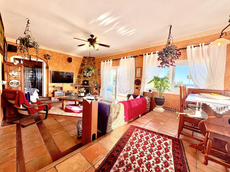 5 Cuarto Casa Cueva en venta