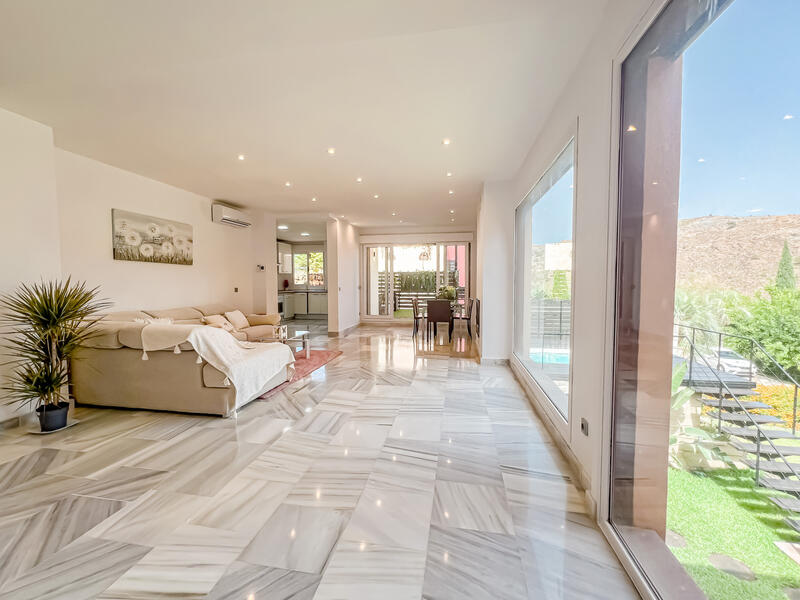 4 bedroom Cave House for sale