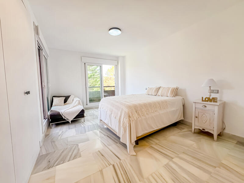 4 bedroom Cave House for sale