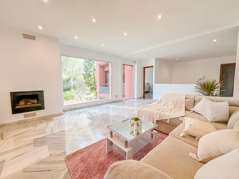 4 bedroom Cave House for sale