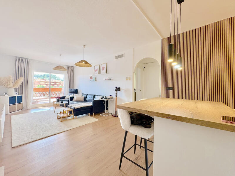 2 slaapkamer Appartement Te koop