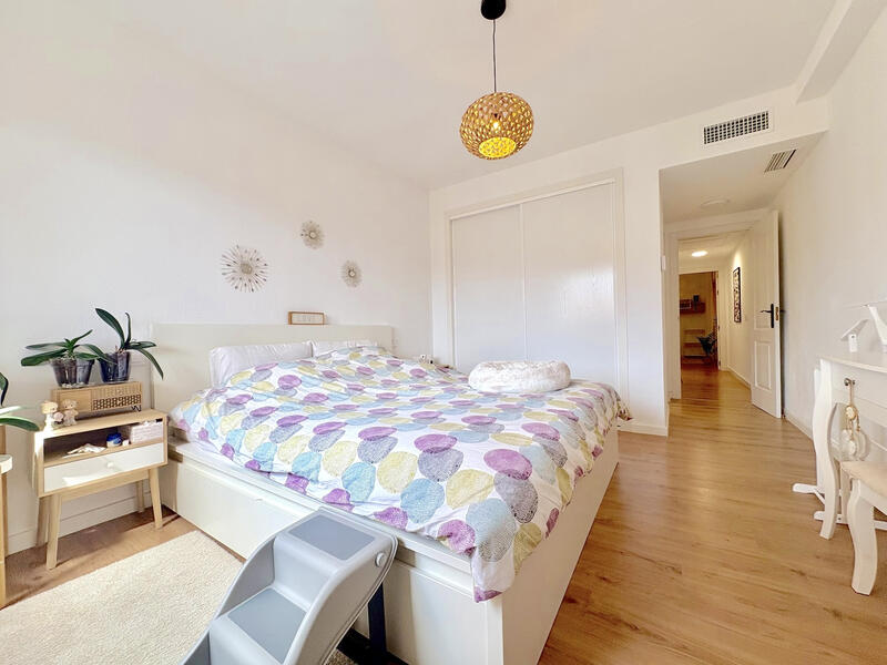 2 slaapkamer Appartement Te koop