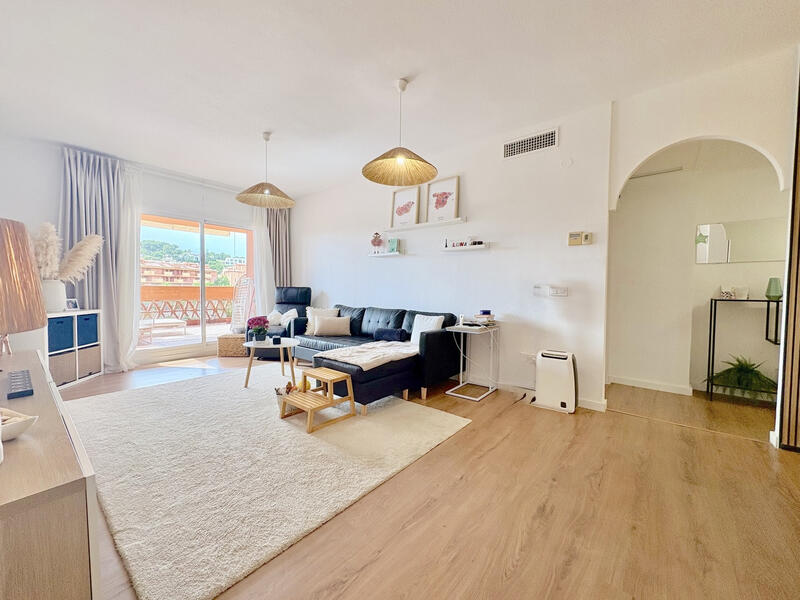 2 slaapkamer Appartement Te koop