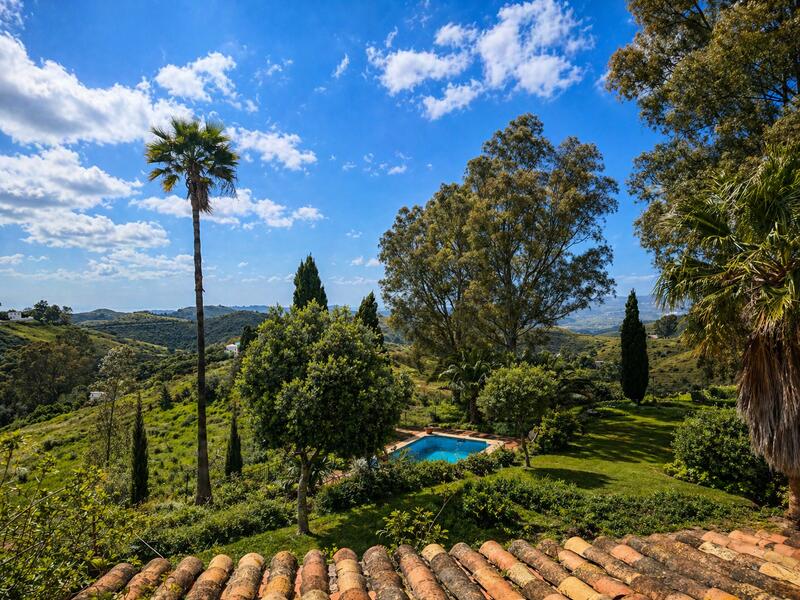 5 bedroom Country House for sale 5 bedroom Country House for sale