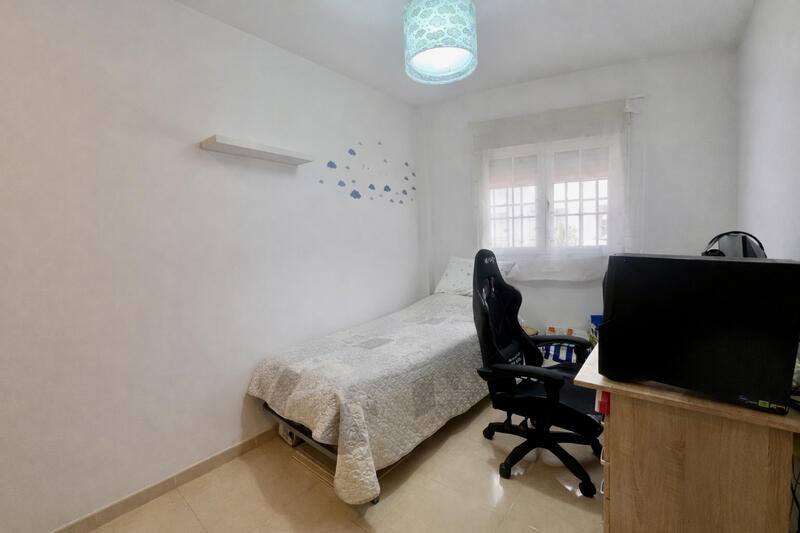 3 bedroom Apartment for sale