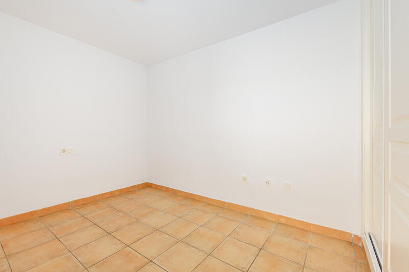 3 bedroom Townhouse for sale