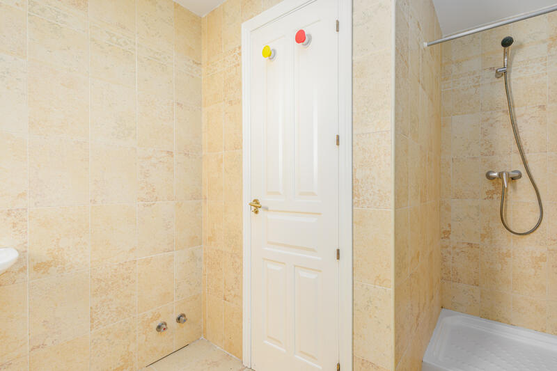 3 bedroom Townhouse for sale