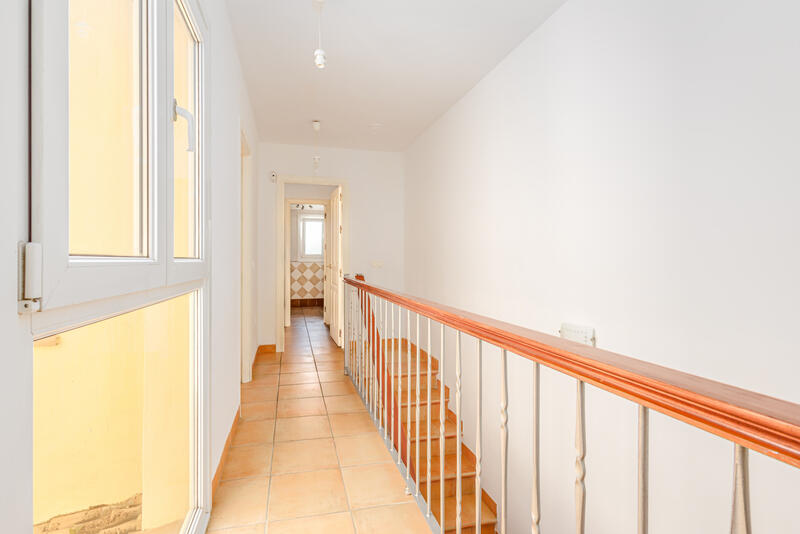 3 bedroom Townhouse for sale