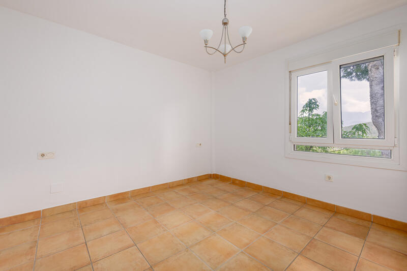 3 bedroom Townhouse for sale