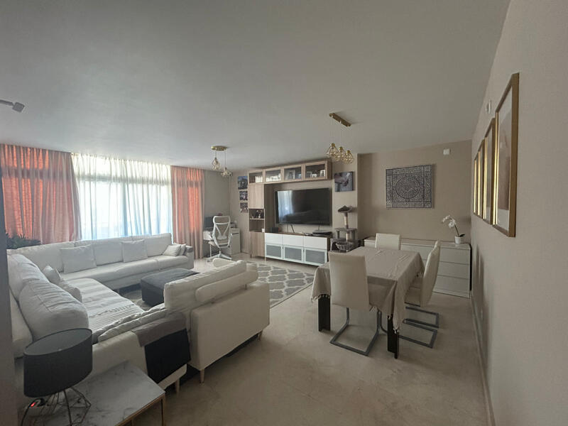 3 Schlafzimmer Appartement zu verkaufen