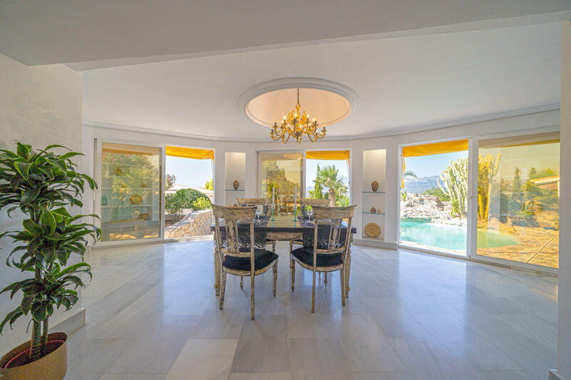 4 bedroom Cave House for sale
