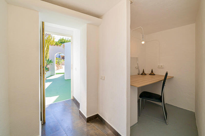 4 bedroom Cave House for sale