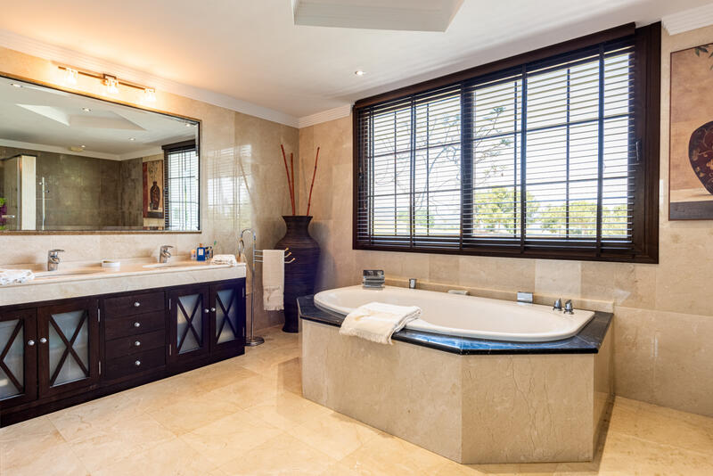 4 bedroom Villa for sale