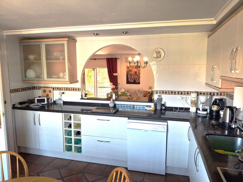 4 bedroom Townhouse for sale 4 bedroom Townhouse for sale