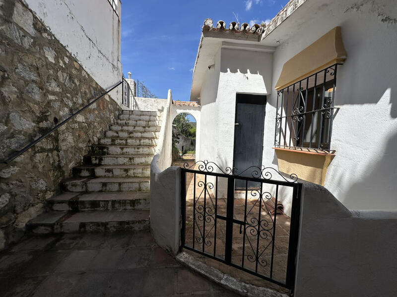 3 bedroom Cave House for sale