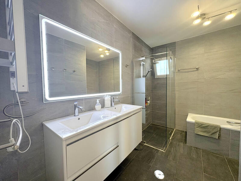7 chambre Maison Troglodyte à vendre