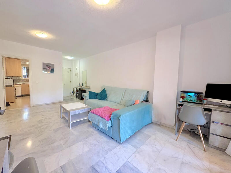 2 slaapkamer Appartement Te koop 2 slaapkamer Appartement Te koop