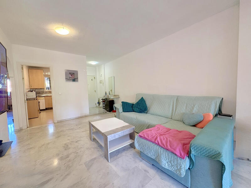2 slaapkamer Appartement Te koop 2 slaapkamer Appartement Te koop