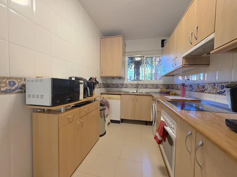 2 slaapkamer Appartement Te koop 2 slaapkamer Appartement Te koop