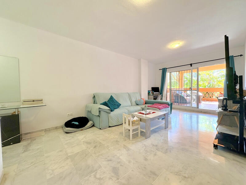 2 slaapkamer Appartement Te koop 2 slaapkamer Appartement Te koop