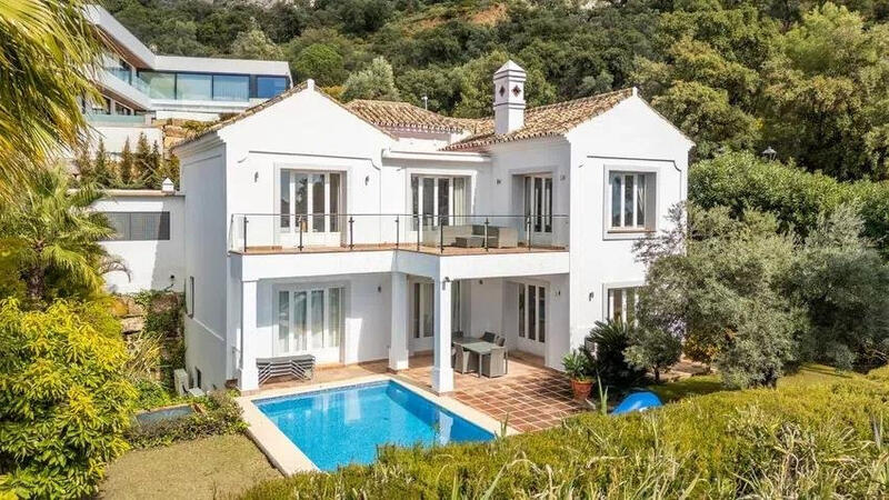 Villa til salgs i Istan, Málaga Villa til salgs i Istan, Málaga