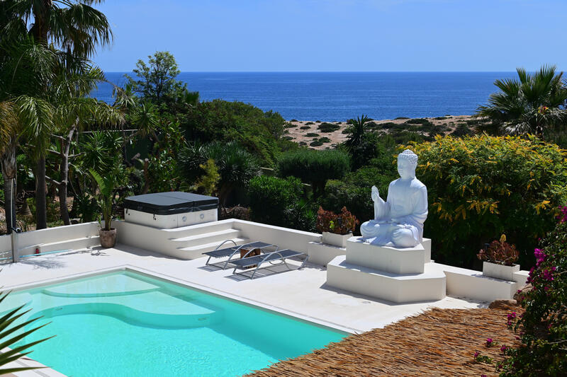 Villa en venta en Santa Eulalia del Rio, Ibiza Villa en venta en Santa Eulalia del Rio, Ibiza