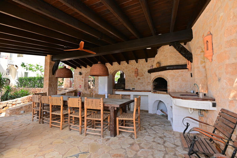 15 Cuarto Villa en venta 15 Cuarto Villa en venta