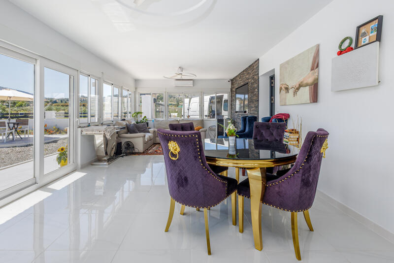 6 bedroom Villa for sale 6 bedroom Villa for sale