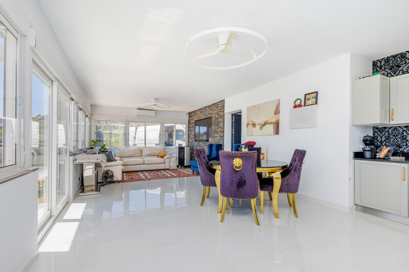 6 bedroom Villa for sale 6 bedroom Villa for sale
