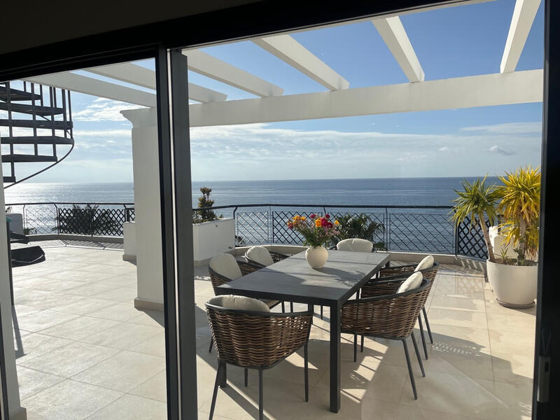 3 bedroom Apartment for sale