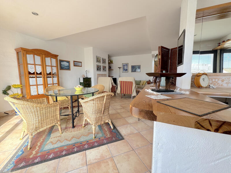 2 bedroom Apartment for sale 2 bedroom Apartment for sale