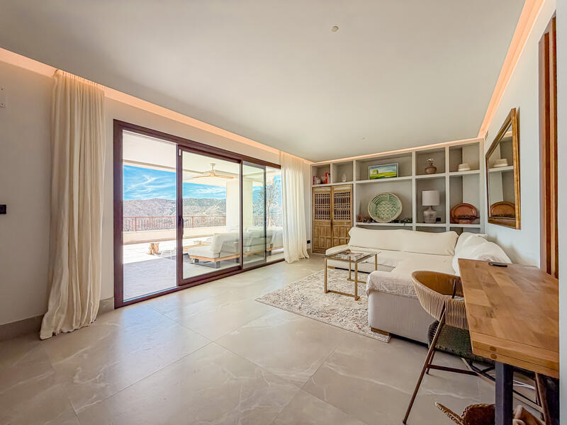 3 bedroom Apartment for sale 3 bedroom Apartment for sale