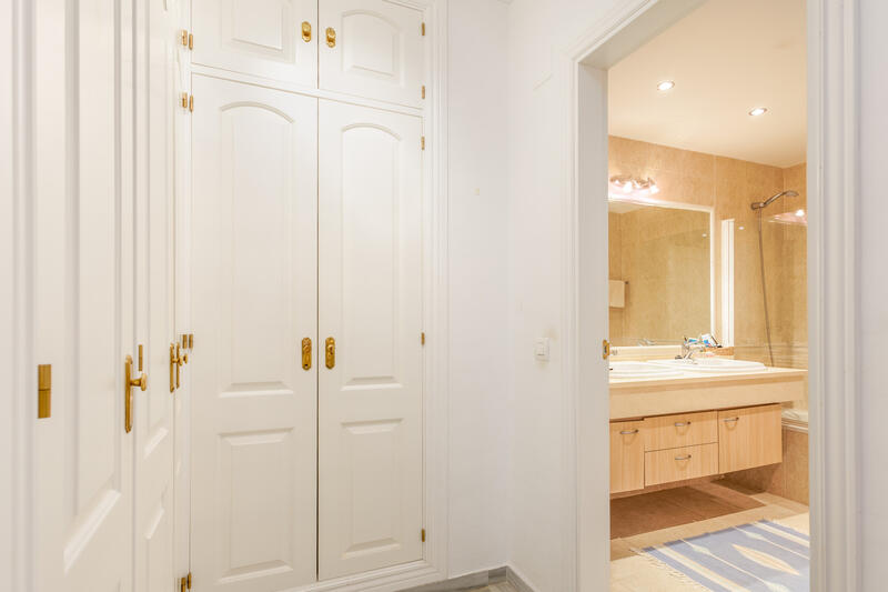 3 Schlafzimmer Appartement zu verkaufen 3 Schlafzimmer Appartement zu verkaufen