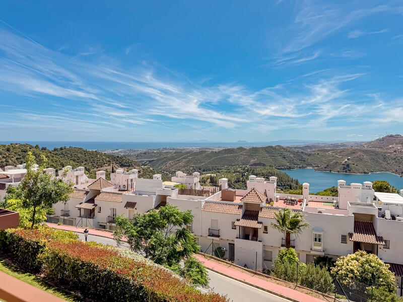 Apartamento en venta en Istan, Málaga