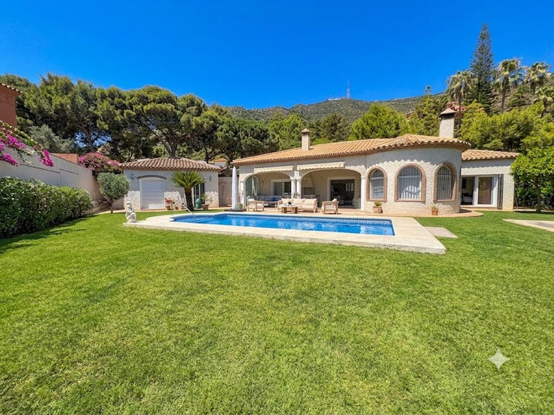 Cave House for sale in Mijas Costa, Málaga Cave House for sale in Mijas Costa, Málaga