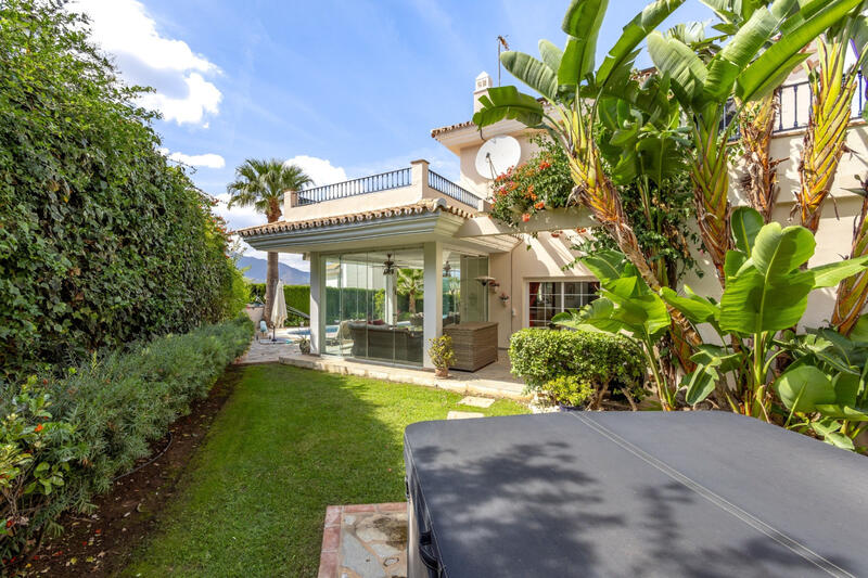 3 bedroom Villa for sale
