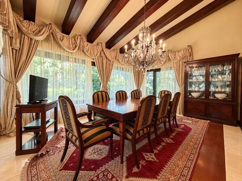 7 bedroom Cave House for sale 7 bedroom Cave House for sale