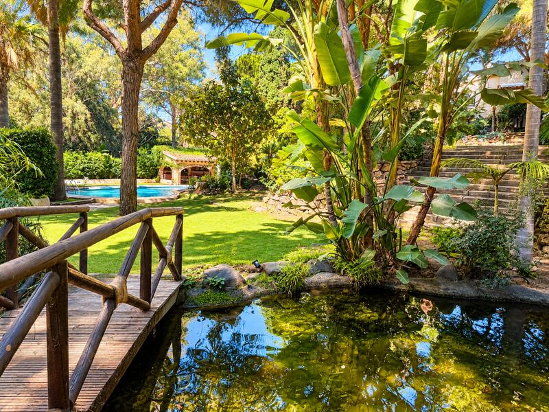 7 bedroom Cave House for sale 7 bedroom Cave House for sale