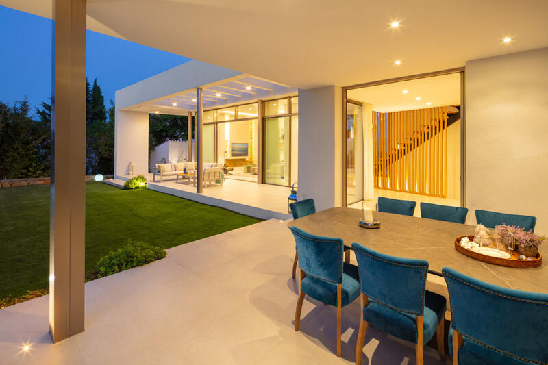 5 bedroom Villa for Long Term Rent