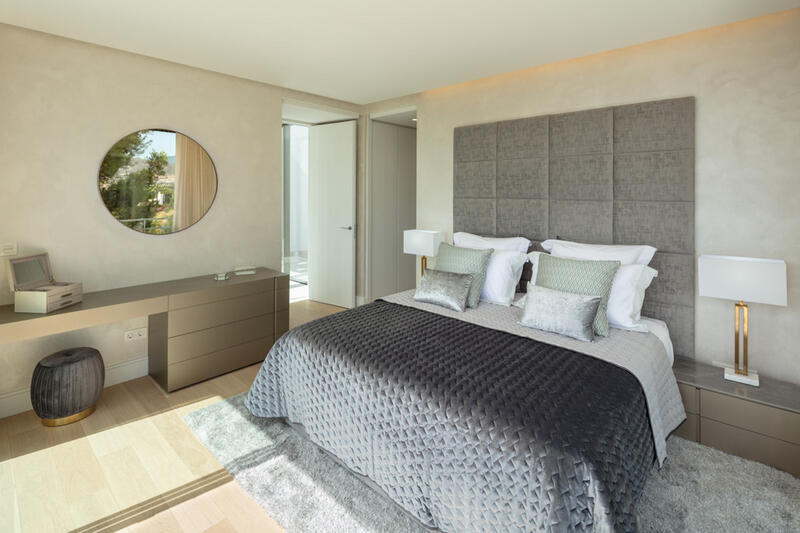 5 bedroom Villa for Long Term Rent