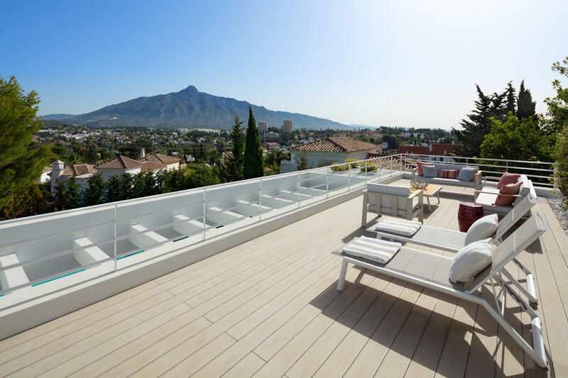 5 bedroom Villa for Long Term Rent